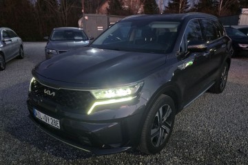 60 km Za Darmo 4WD PLUG IN Bogata Wersja Roczna Gwarancja Śliczny!